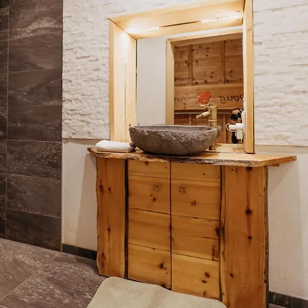 Mountain Getaway - Luxury Ground Floor Stubai Super Card Lejlighed *