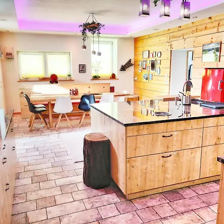 Dmg - 'large, Luxurious Ground Floor' * 富尔普梅斯