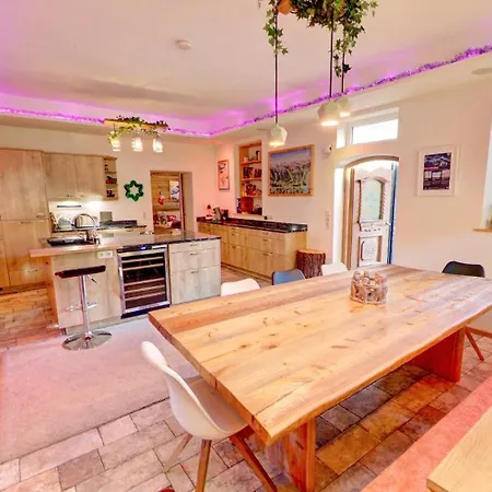 Dmg - 'large, Luxurious Ground Floor' * 富尔普梅斯