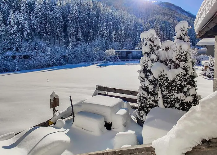 Dmg - 'large, Luxurious Ground Floor' *